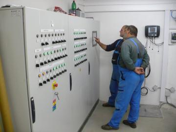 16 Riadiaci panel po rekonštrukcii 16 Riadiaci panel po rekonštrukcii