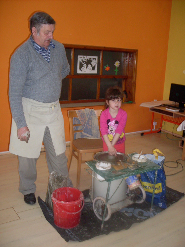 Fotogaléria Hlinený hrnček (16) Hlinený hrnček